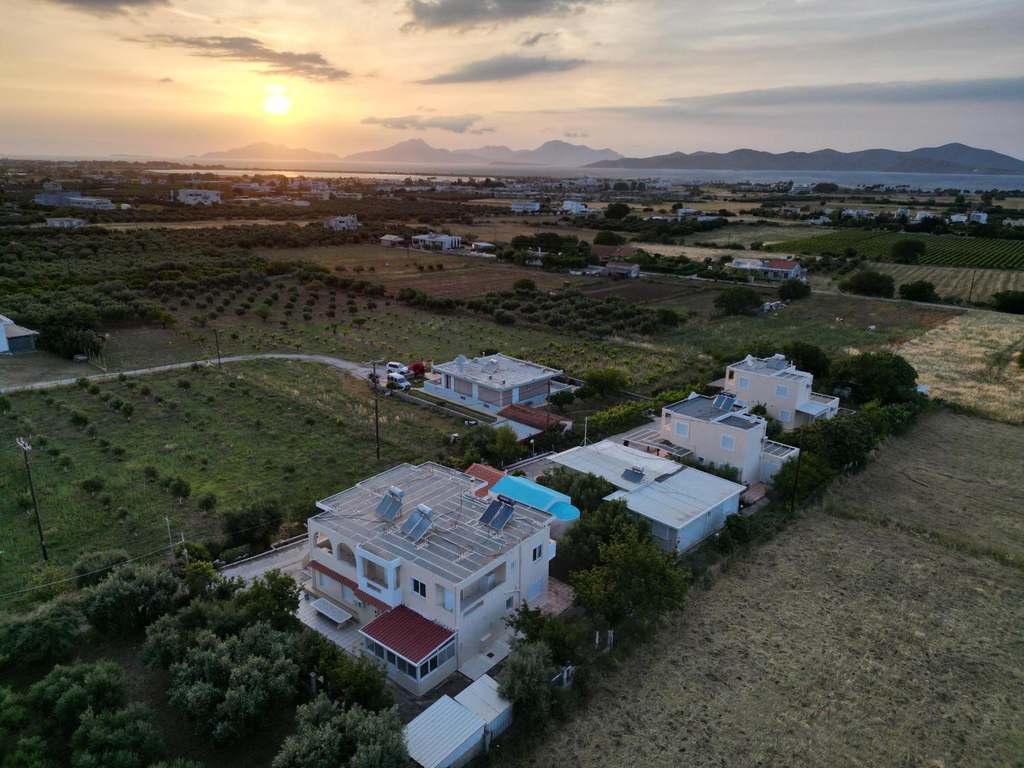 Family Friendly Apartment, In Nature, With Yard "5" Zipárion 외부 사진